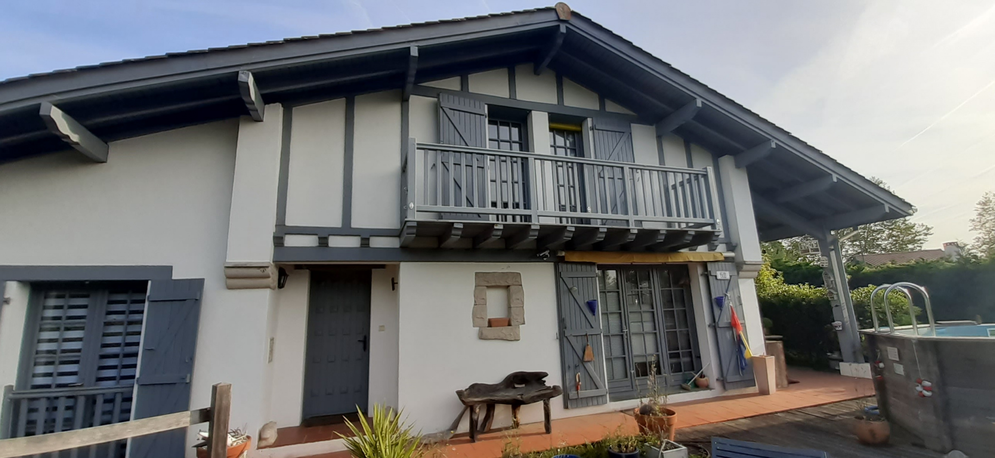 vente maison à BASSUSSARRY - 720 000