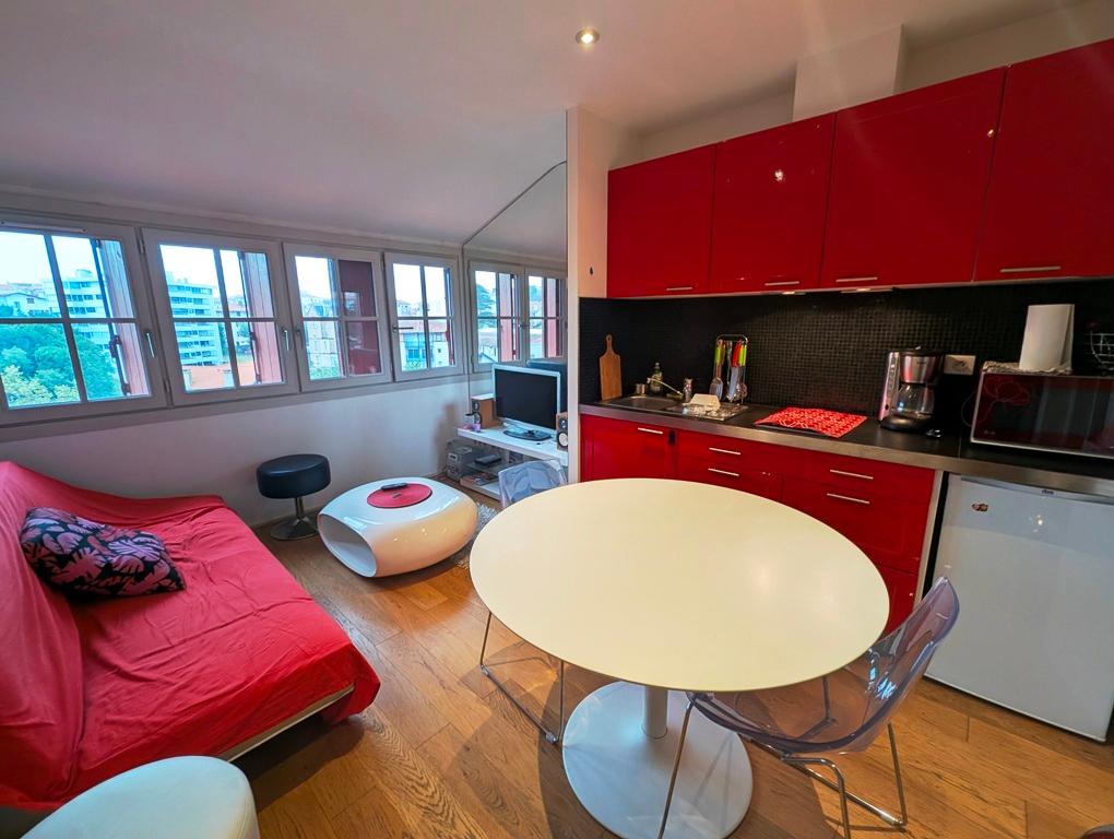 location appartement à BIARRITZ - 480 C.C. / mois