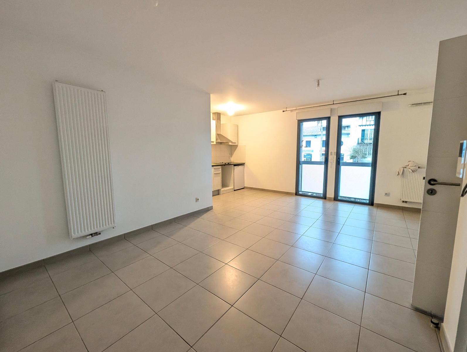 location appartement à BAYONNE - 664 C.C. / mois